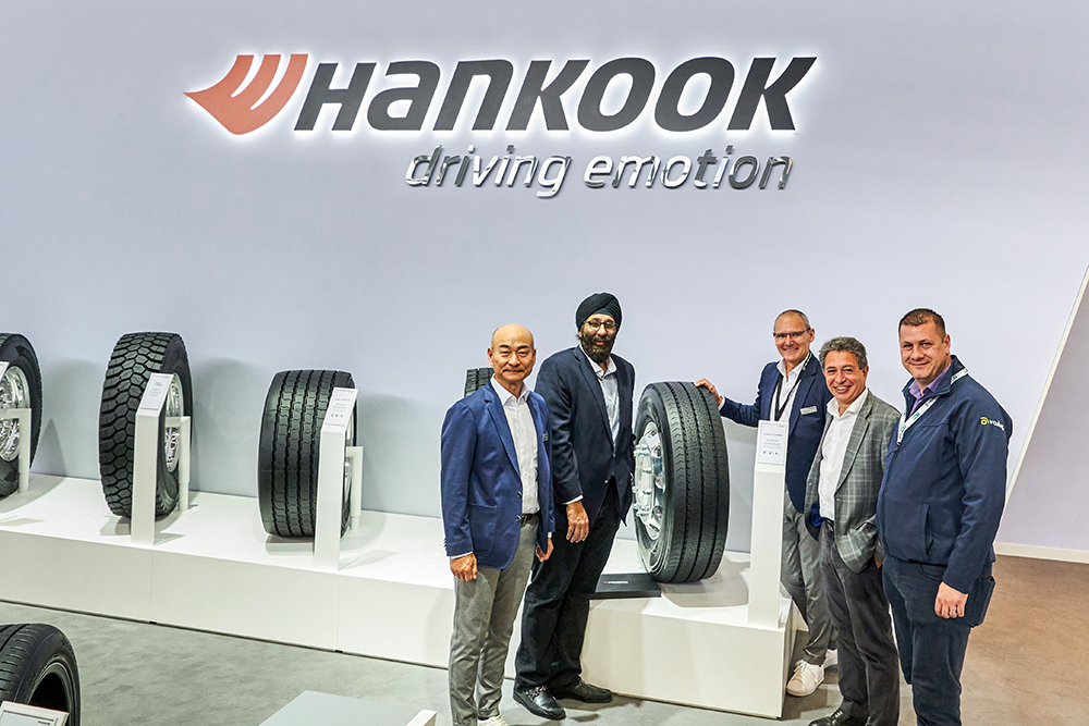 hankooktireandvaculugpartnerupforhankooksretreadingbusinessinukandireland1